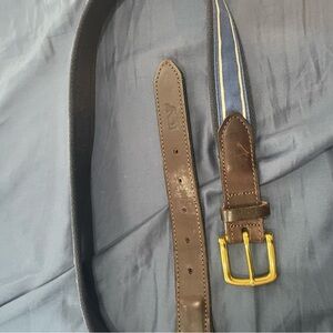 Vineyard Vines Men's Black and Brown Belt with Gold Buckle